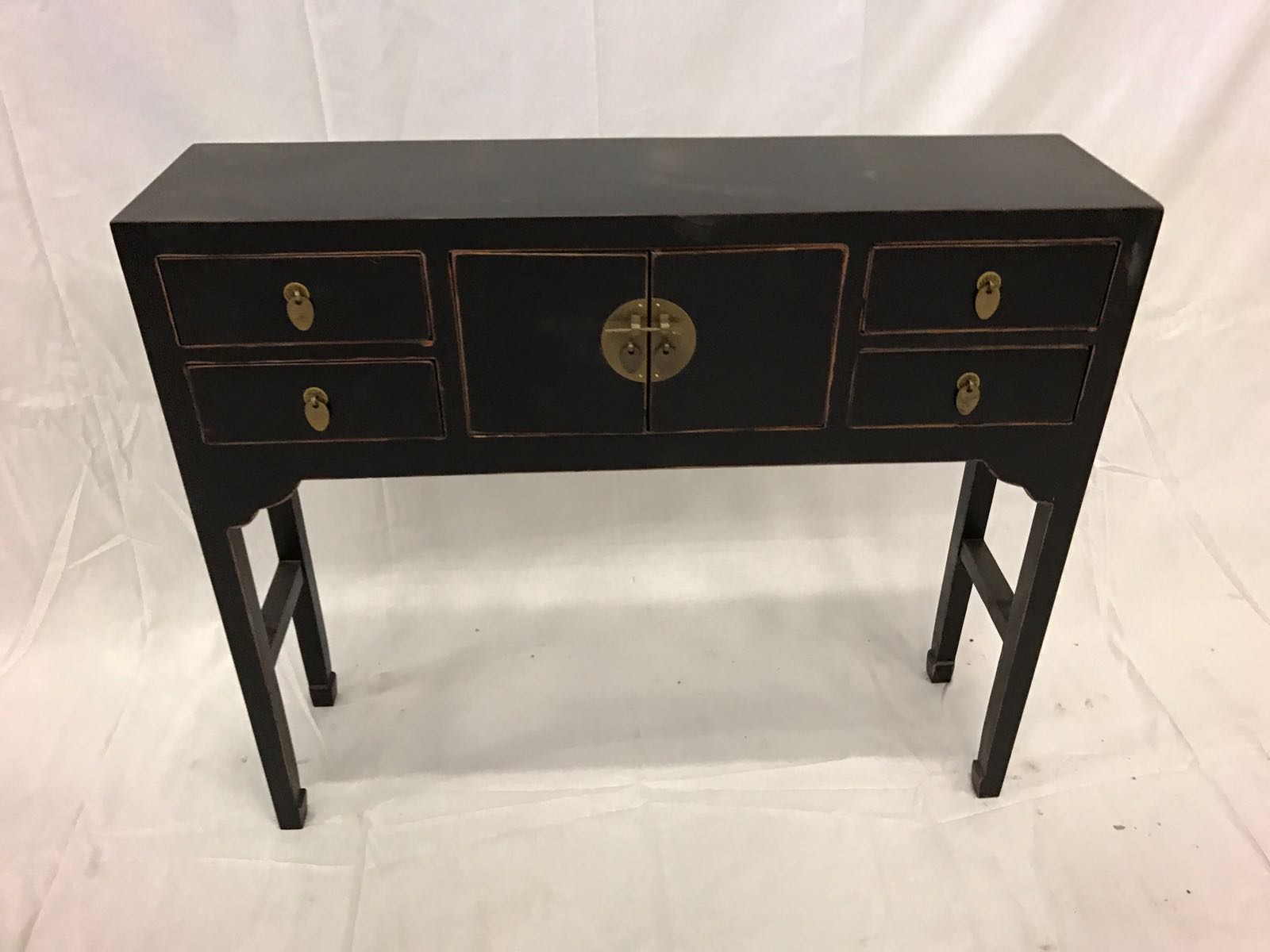 Chinese sidetable -